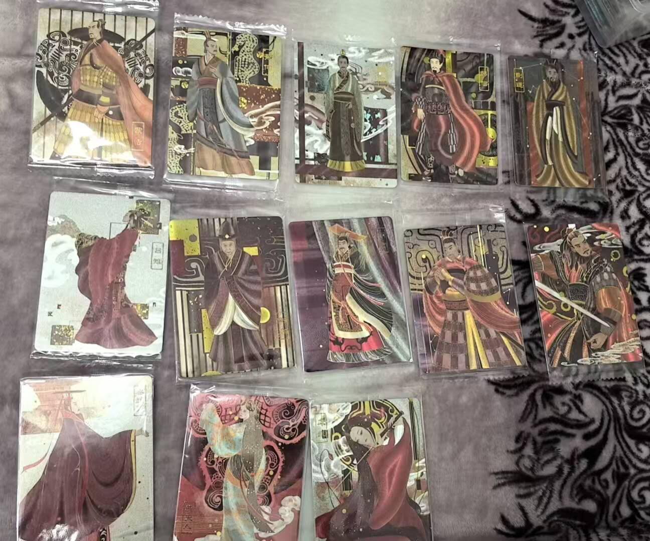 满200包邮！！龙虎卡牌-七二场（满200元包邮，无佣金，每周六结拍，欢迎送拍） 【原膜】粗闪13张不重复 可可瑞听 楚汉争霸