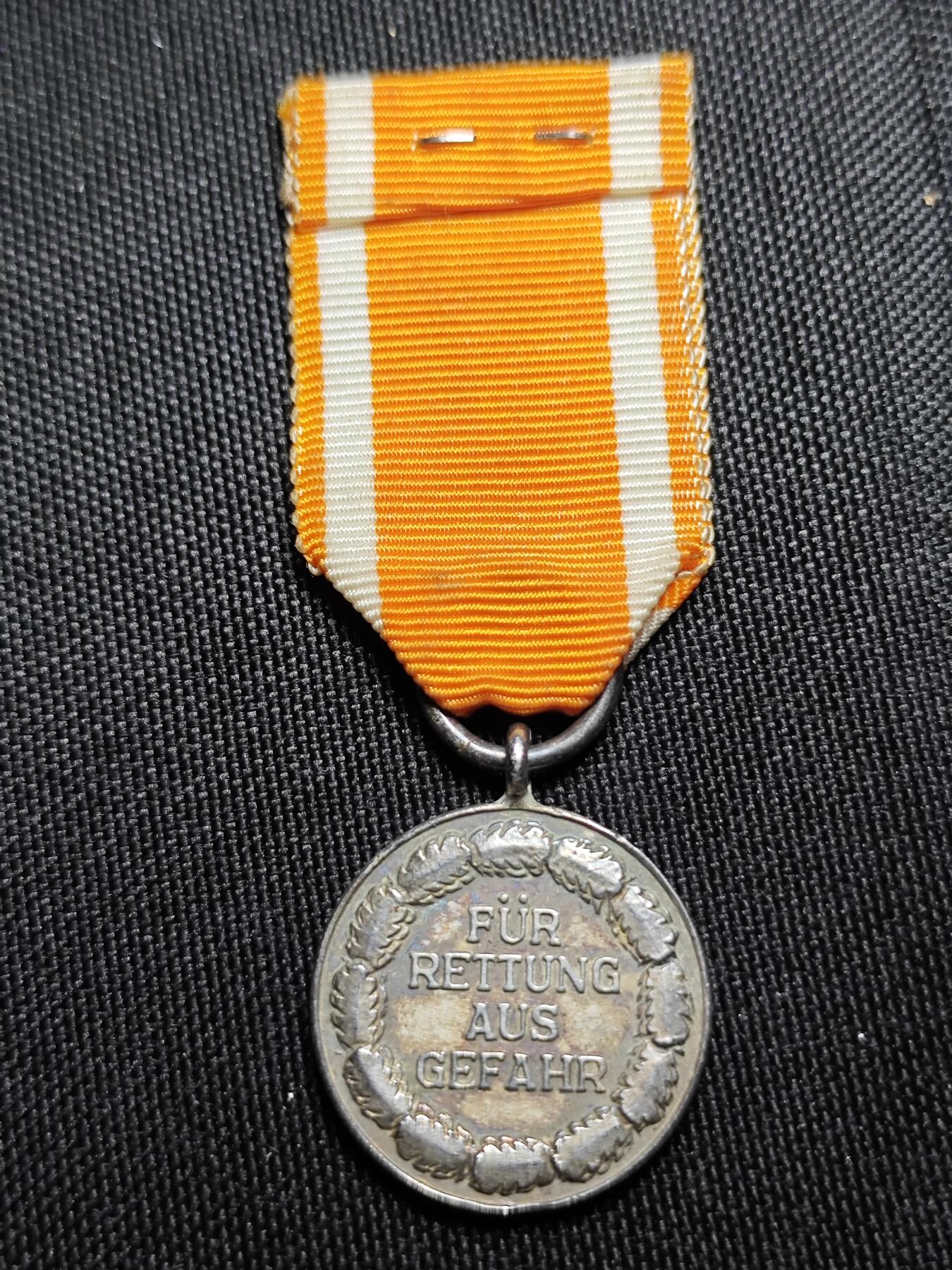 KK钱币收藏小铺  第400期  百期特拍（四拍之四）2月预留时间 周末发货 德国 小胡子时期 救生勋章