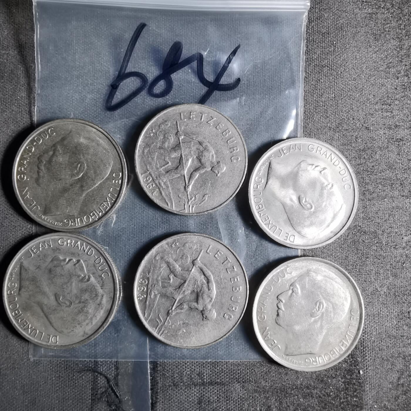 沼泽如烟--第956场 卢森堡6枚