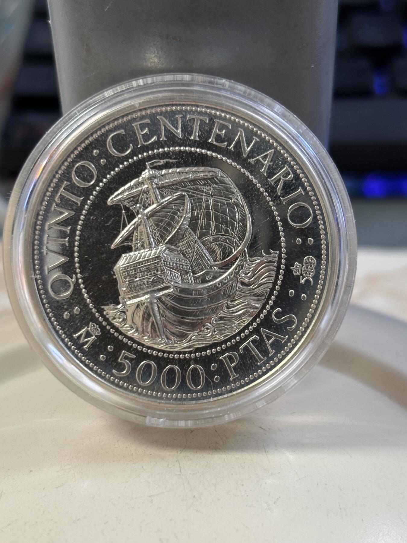 第187期拍卖 获奖西班牙1989年哥伦布旗舰圣玛利亚号加厚银币，获1991年度世界克劳斯最佳克朗币大奖，925银，