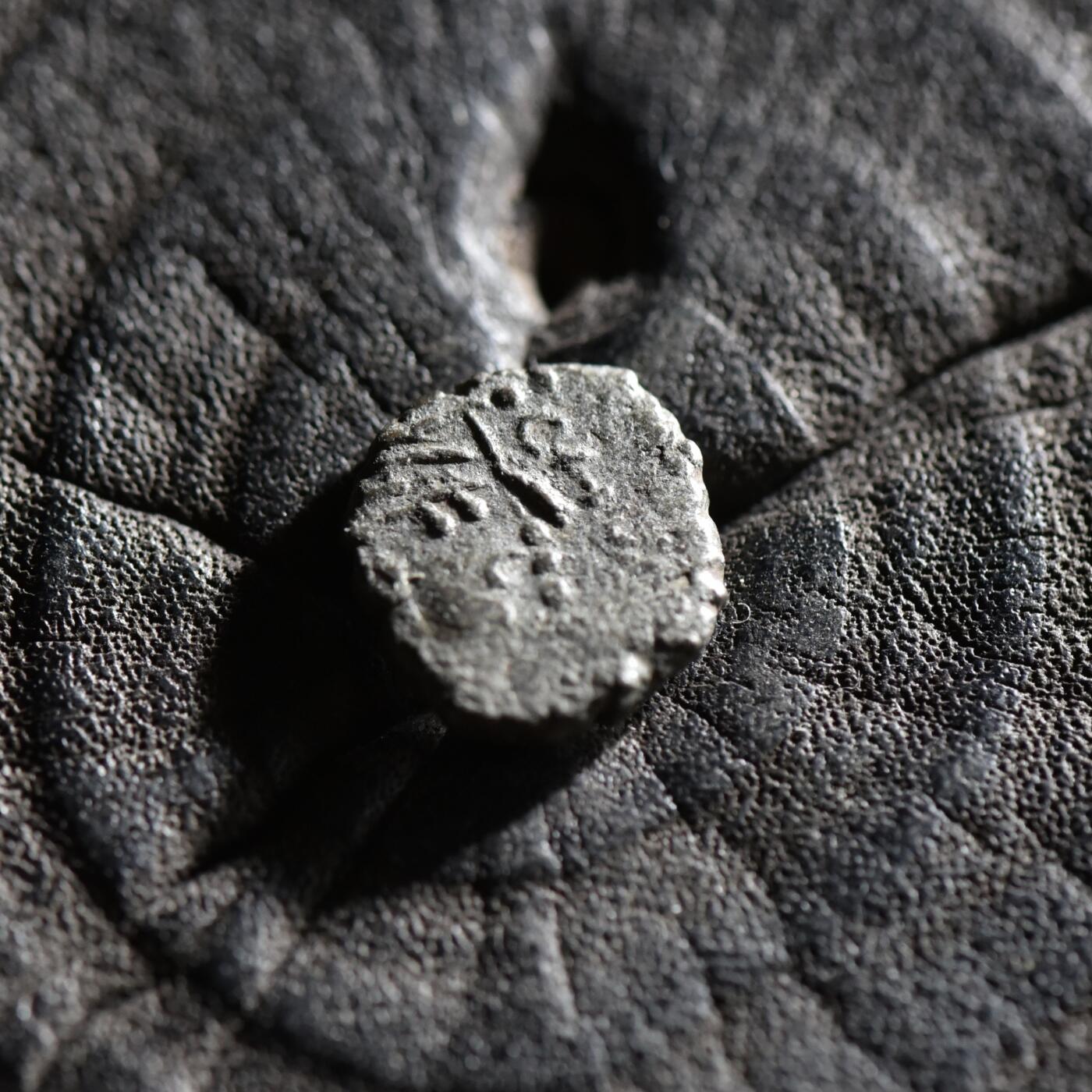 【良泉】【春节前最后一场】2月5日晚19.30点开拍！208组，本场结束后预存钱币的朋友请告知，将连同本场拍品一起邮寄，预祝诸位春节愉快！