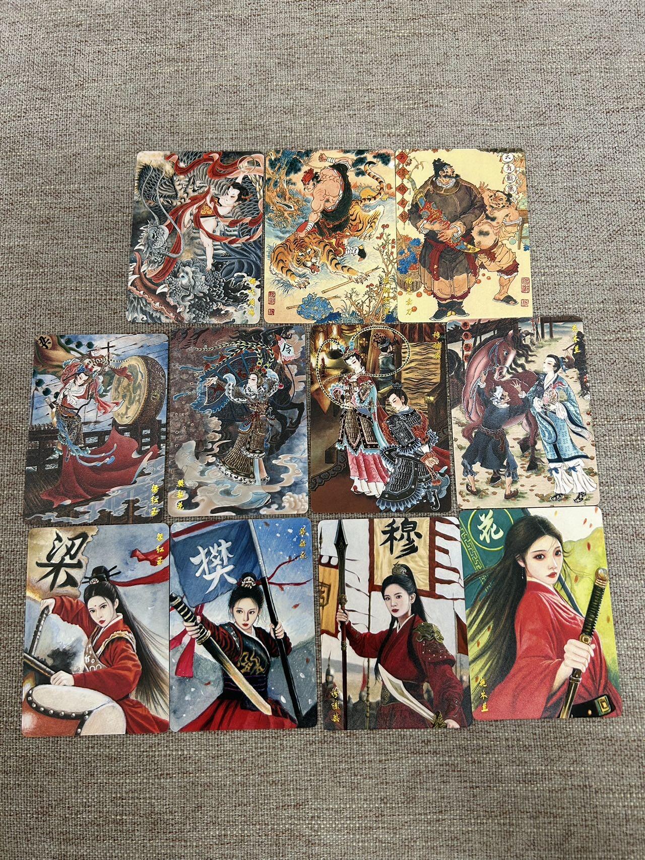 喜灰玩卡拍卖第三期限时免佣金，接代拍，免佣金帮卡友们拍卖，欢迎送拍，释放现金流，让自己有资金可以购买更多喜欢的卡牌，让别的卡友能淘到更多心仪的卡牌