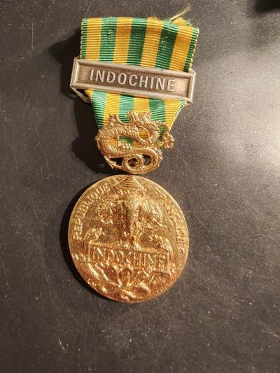 老王徽章第176期 - 法国1946远征印支战役奖章    带印支勋条