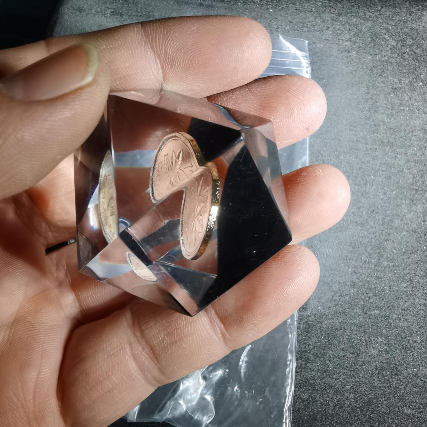 沼泽如烟--第956场 加拿大一分摆件