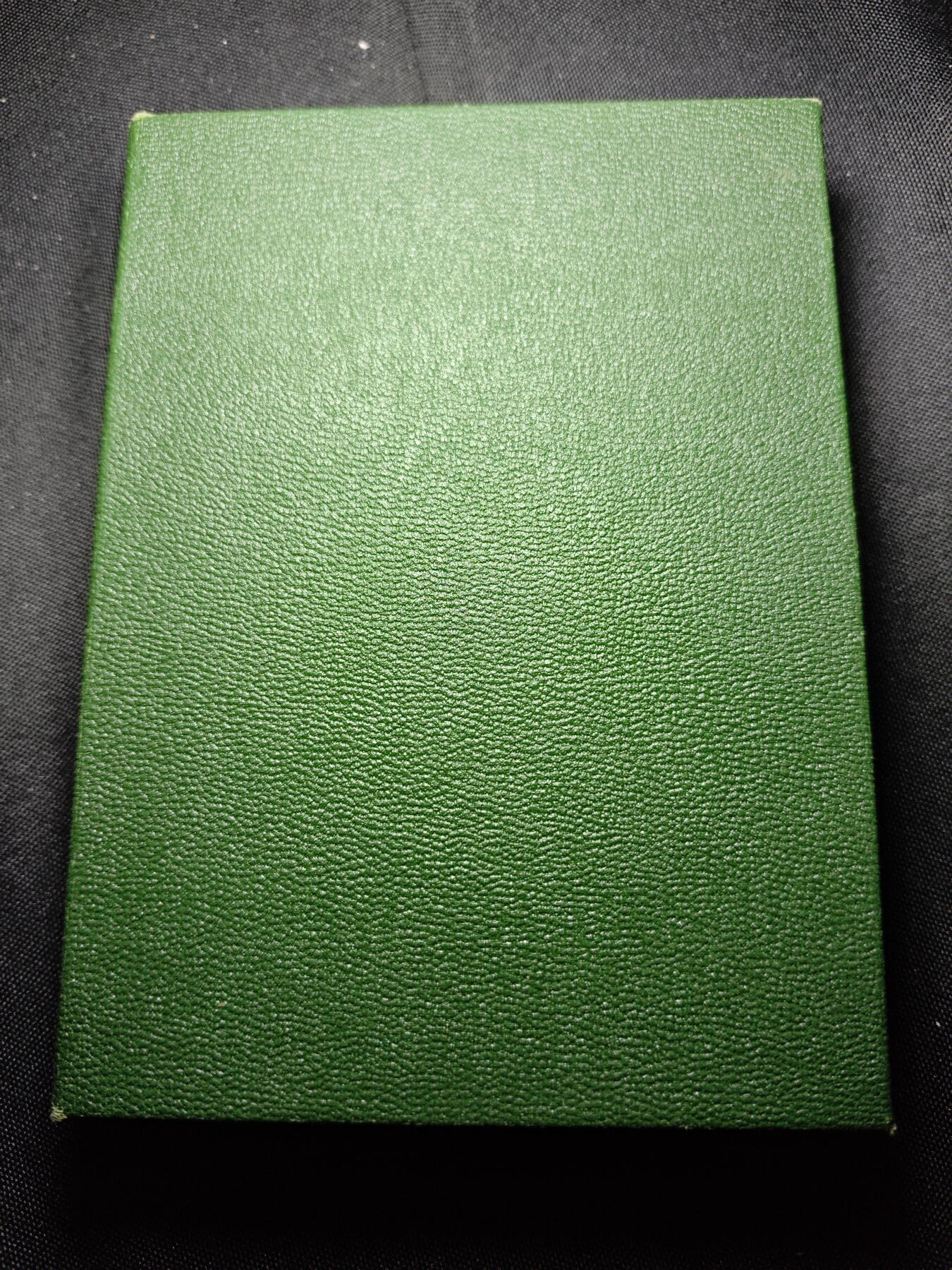 KK钱币收藏小铺  第400期  百期特拍（四拍之四）2月预留时间 周末发货  1988牙买加精制套币 盒证全 带$10纪念银币和$5两枚大银币 发行量1000