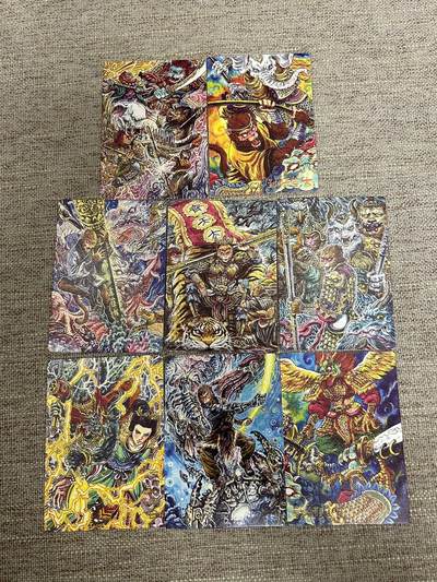 喜灰玩卡拍卖第三期限时免佣金，接代拍，免佣金帮卡友们拍卖，欢迎送拍，释放现金流，让自己有资金可以购买更多喜欢的卡牌，让别的卡友能淘到更多心仪的卡牌 - 卡友江湖莹彩意联名西游记普卡一套8张