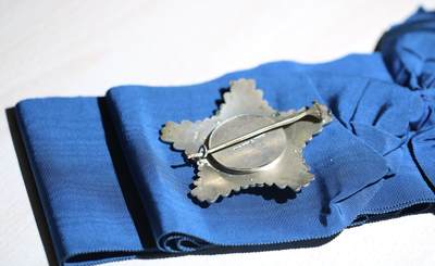 大猫徽章拍卖 第286期 芬兰白玫瑰勋章 大星章 附大绶原绶一条