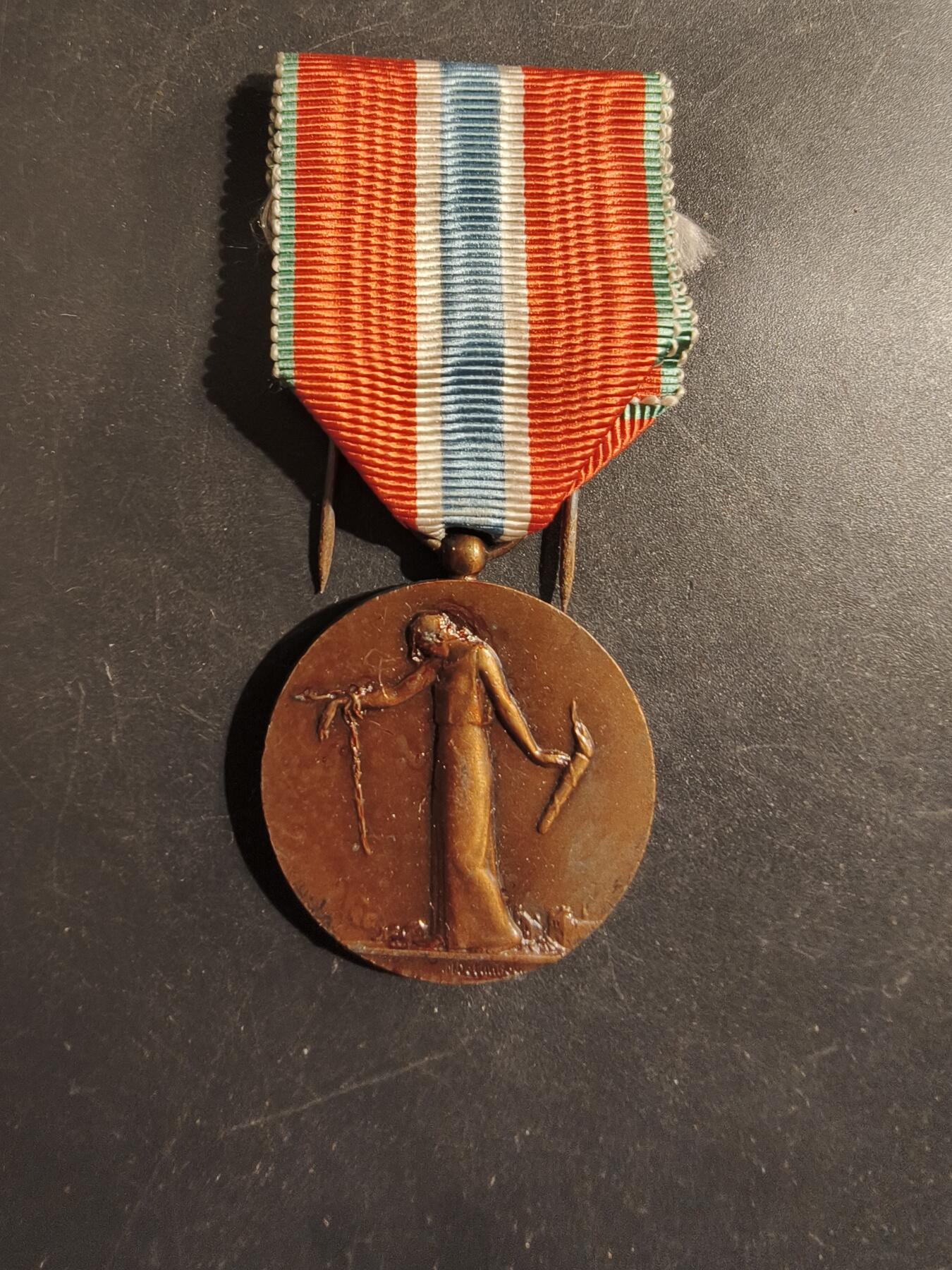 老王徽章第176期