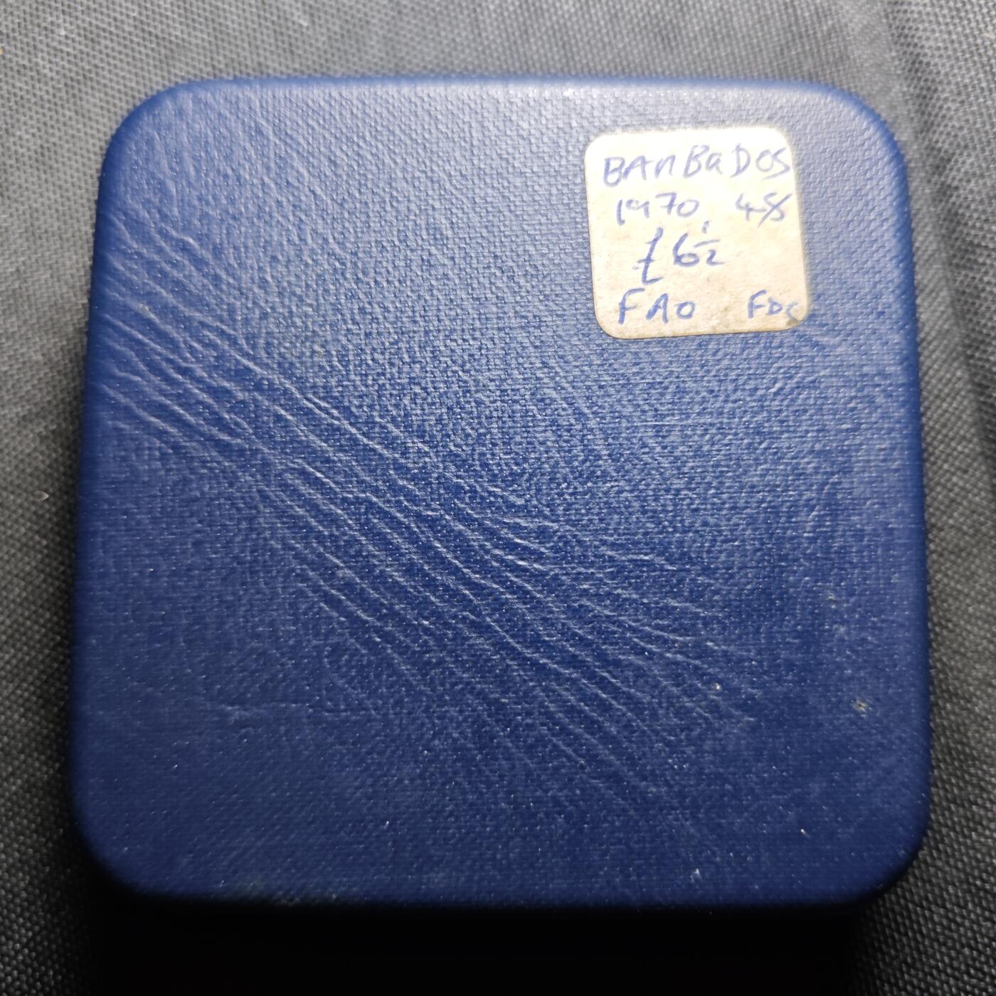 KK钱币收藏小铺  第400期  百期特拍（四拍之四）2月预留时间 周末发货  1970巴巴多斯香蕉币 FAO农粮纪念币 原盒原塑封精制币！精制少见！