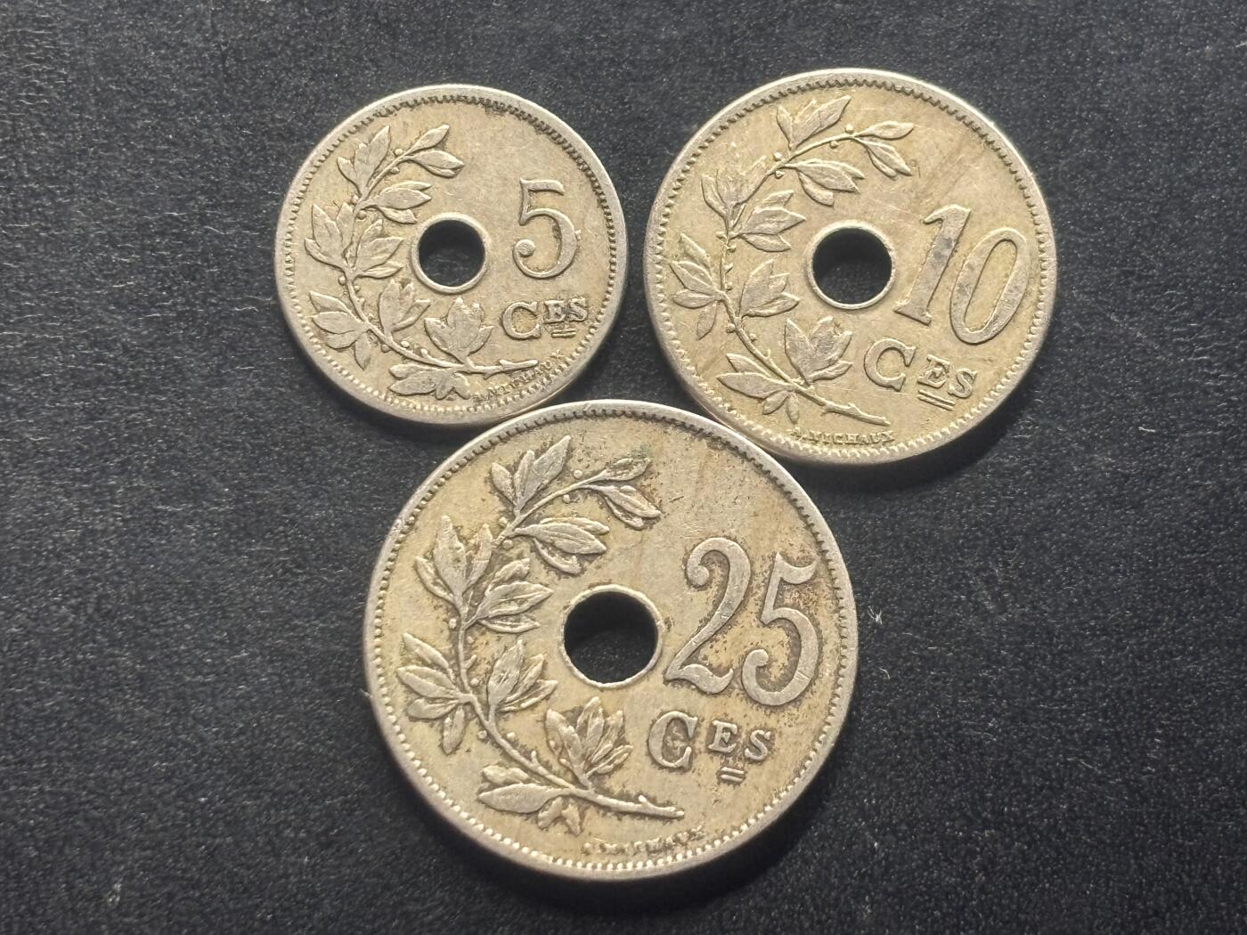 邮泉阁限时拍卖第三十九场 欧洲专场（硬币在国外。请付邮费6元。）