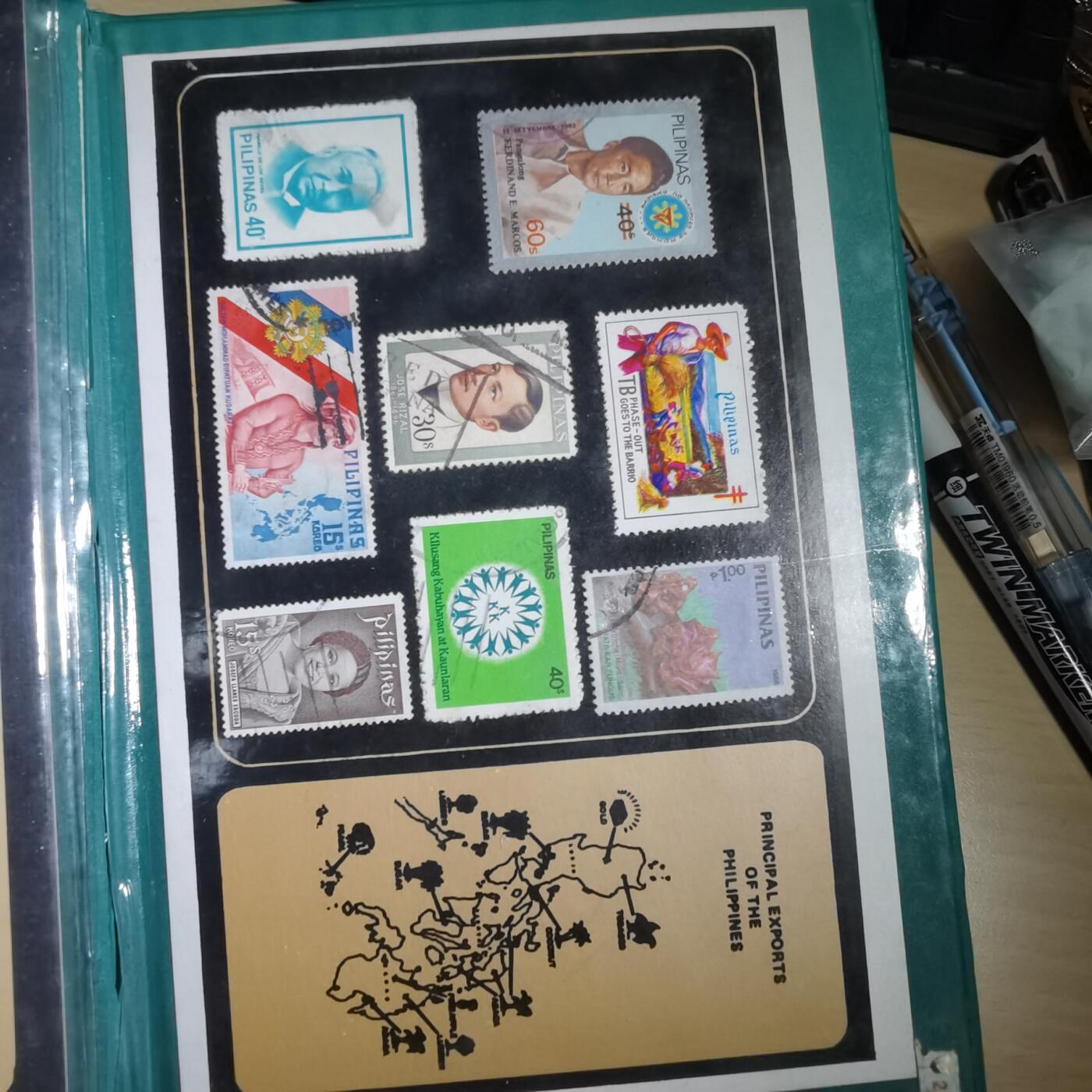 沼泽如烟--第956场 菲律宾邮票币册有裂