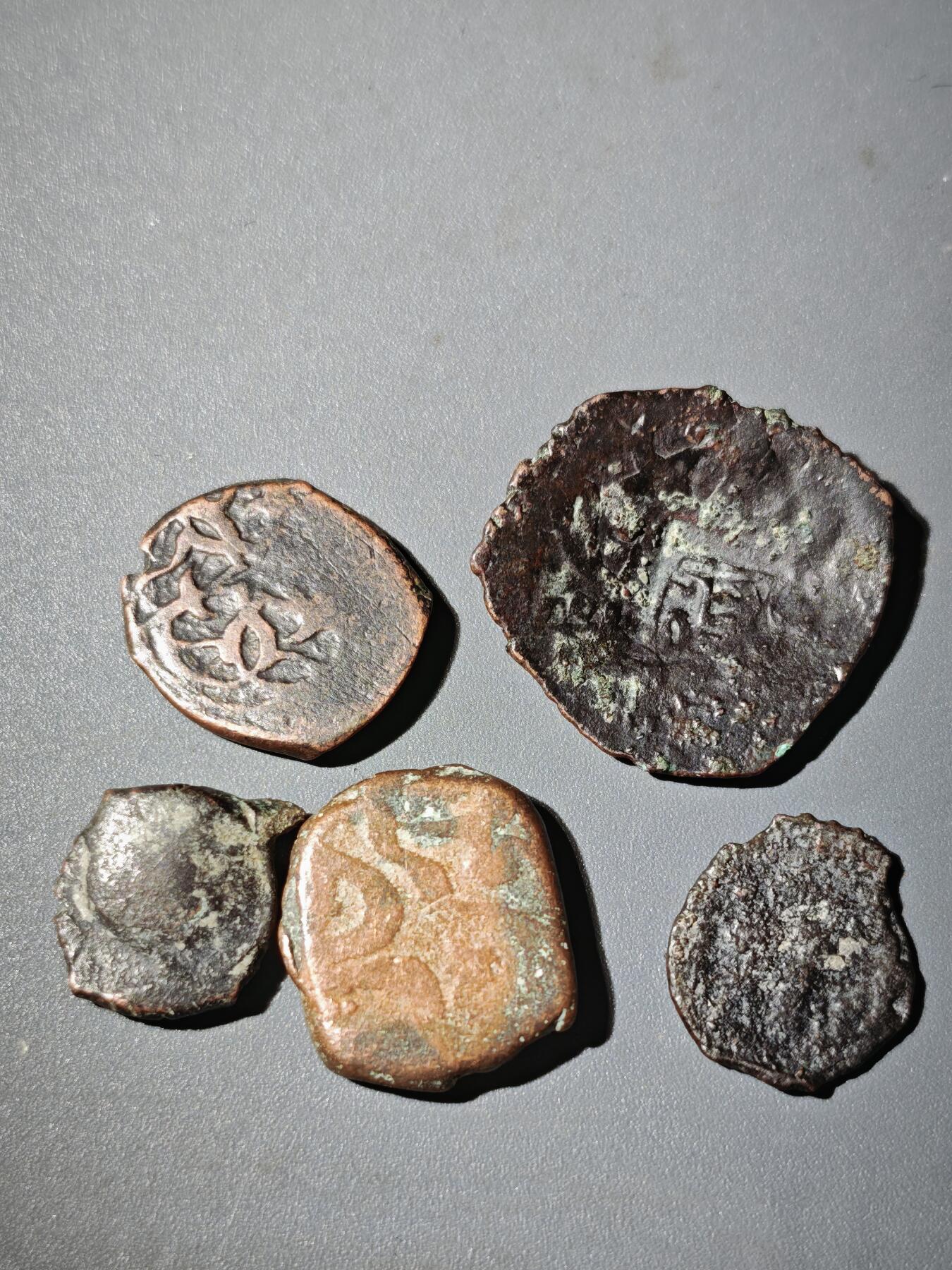 106期回流戒指饰品杂件纪念章丝路钱币专场 A3丝路铜币一组