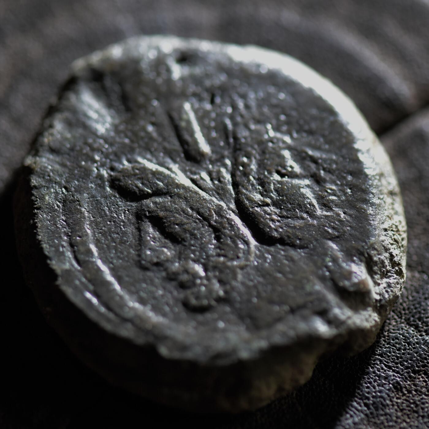 【良泉】【春节前最后一场】2月5日晚19.30点开拍！208组，本场结束后预存钱币的朋友请告知，将连同本场拍品一起邮寄，预祝诸位春节愉快！ 公元前149年【古罗马·共和时期】双面神 雅努斯/船头，制币官-盖乌斯·尤尼乌斯·凯伊·菲利乌斯（C. IVNI）阿斯大铜币，32.01克