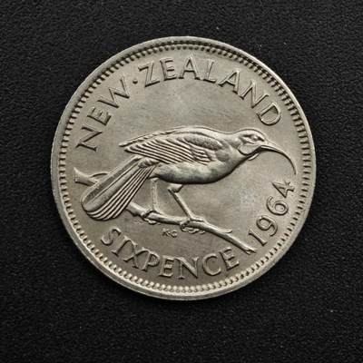 【淘币小摊】实时拍第八百四十九拍   散币银币场   满百包邮可预留二周 每周一统一发货   - 新西兰1964年伊丽莎白二世6便士镍币