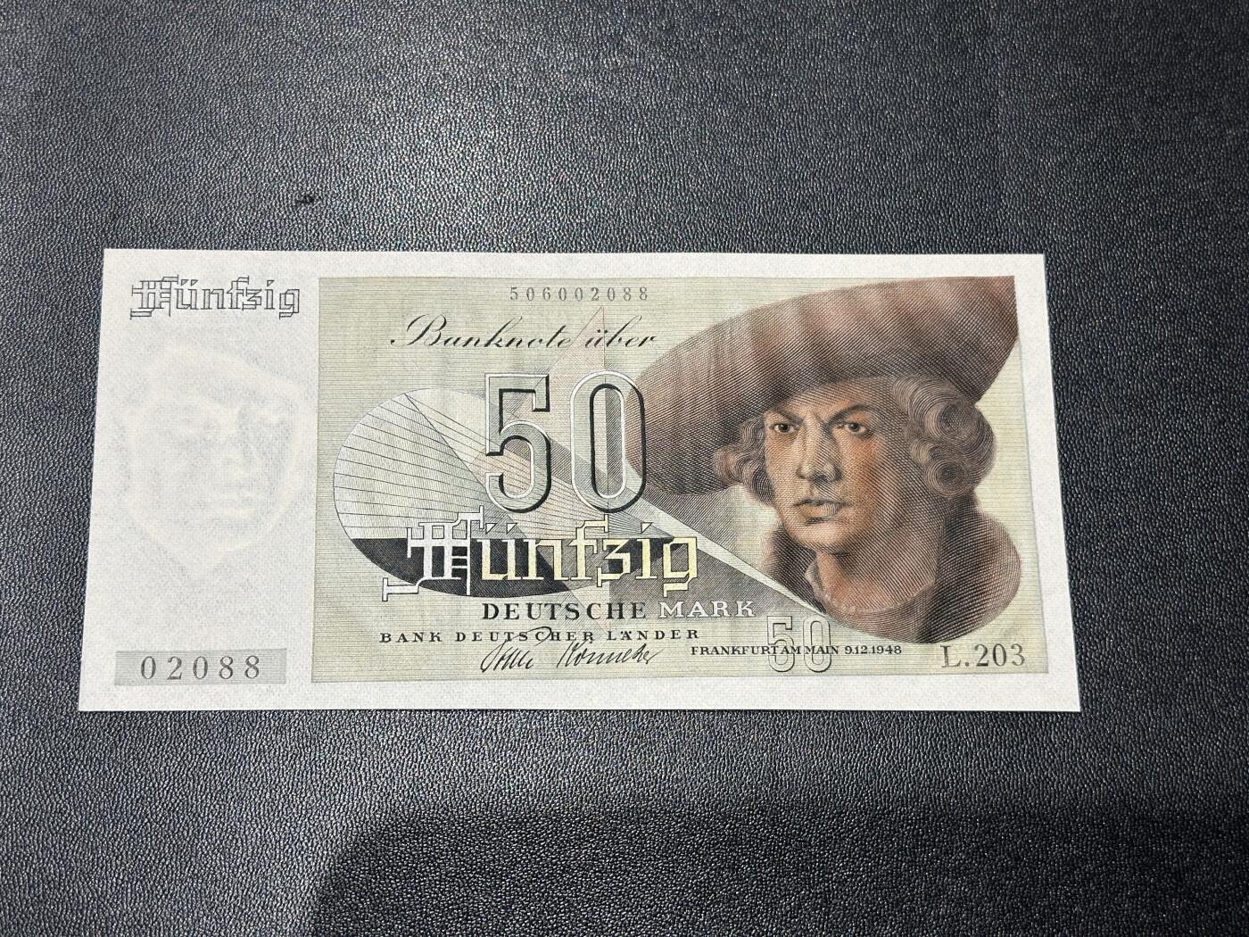 《外钞收藏家》第六百零一期（畅拍场）（本平台长期征集拍品、欢迎藏友们联系合作） 1948年德国50马克 基本全新 一个角轻微不绝