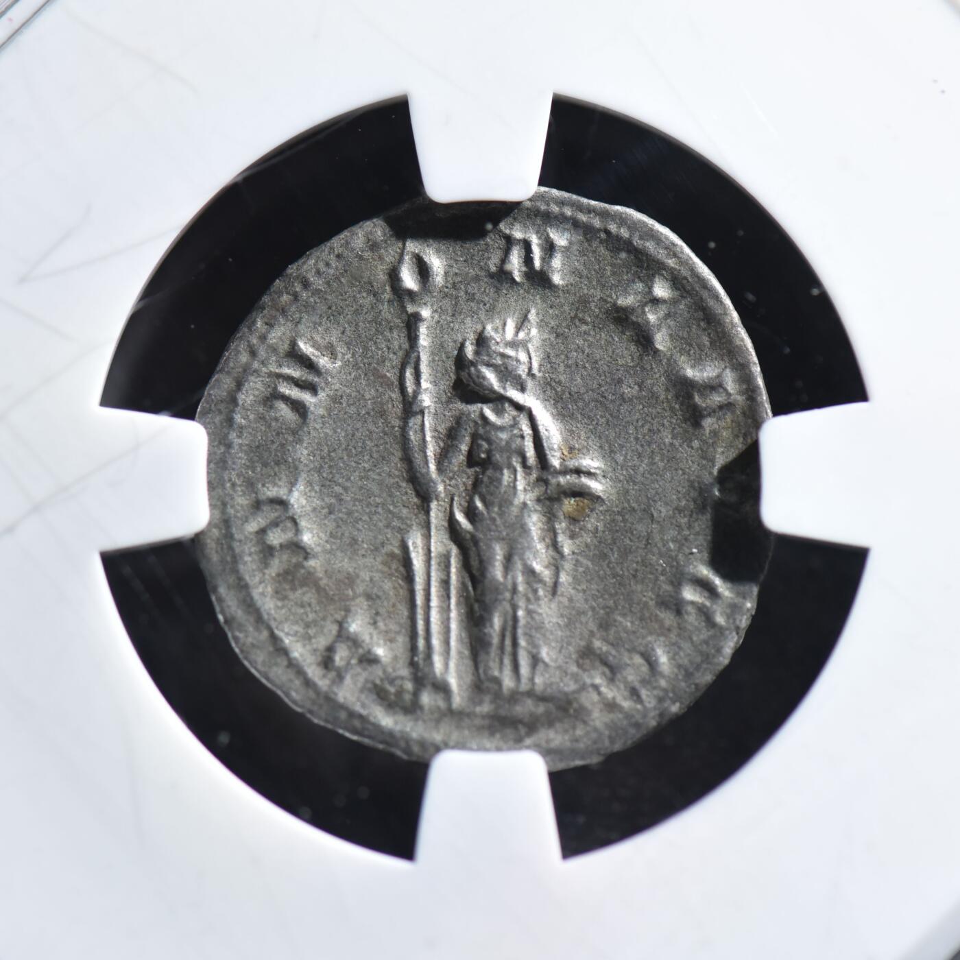 【良泉】【春节前最后一场】2月5日晚19.30点开拍！208组，本场结束后预存钱币的朋友请告知，将连同本场拍品一起邮寄，预祝诸位春节愉快！ 【少见】公元251-253年【古罗马】加卢斯，丰饶女神（annona）安敦尼银币，4.06克