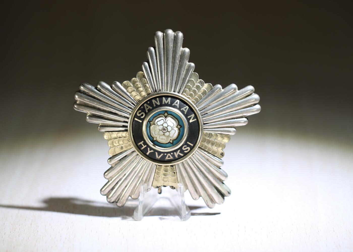 大猫徽章拍卖 第286期 芬兰白玫瑰勋章 大星章 附大绶原绶一条