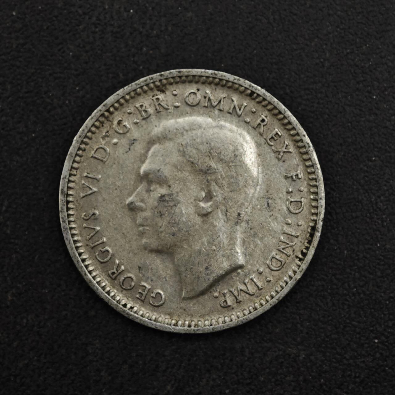 【淘币小摊】实时拍第八百四十八拍   散币银币场   满百包邮可预留二周 每周一统一发货   澳大利亚1940年乔治六世3便士银币