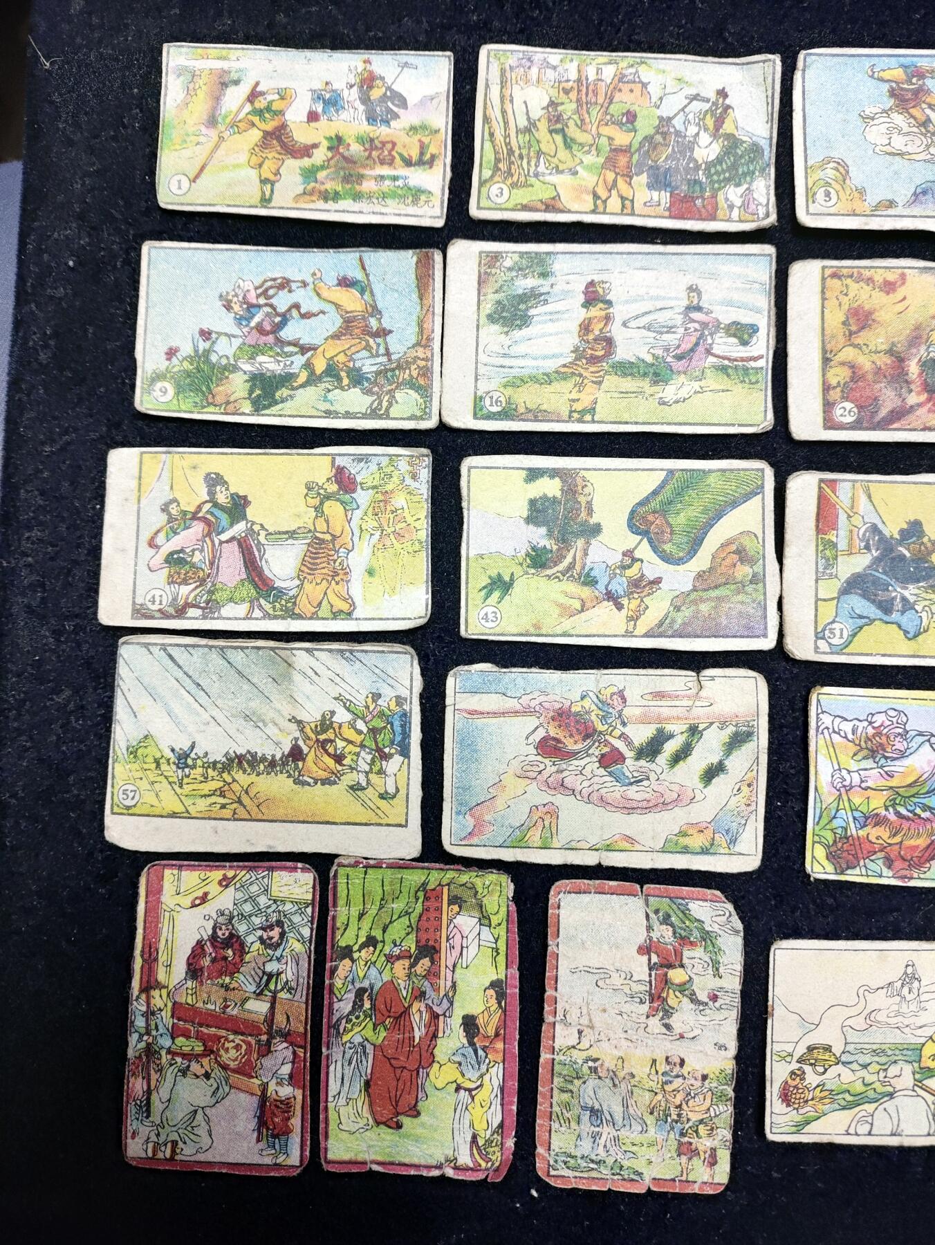 上世纪50年代建国初期老洋画、画片、吧唧、公仔纸85张一组