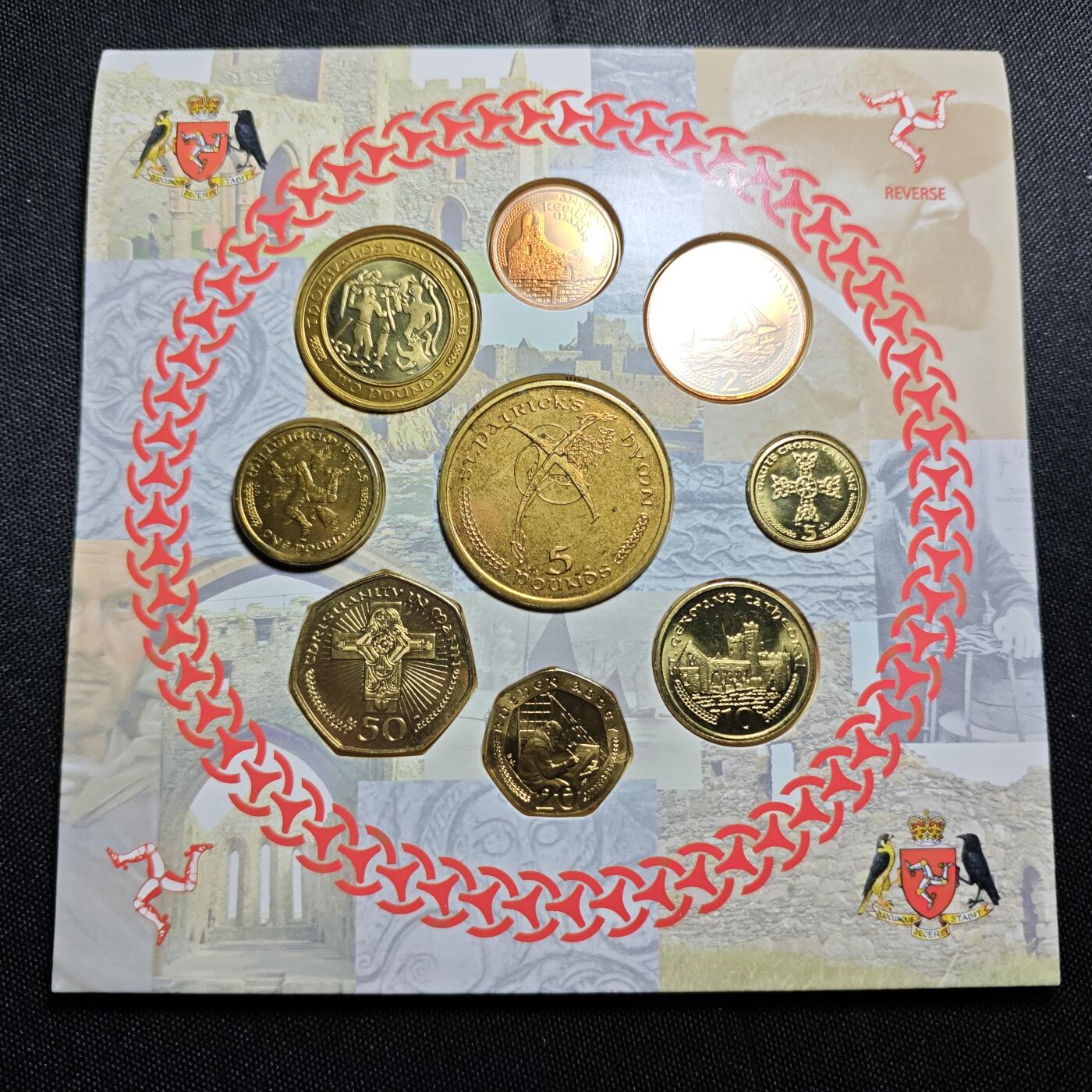 KK钱币收藏小铺  第400期  百期特拍（四拍之四）2月预留时间 周末发货  2003马恩岛大小面值清年一套 含少见马恩岛5镑