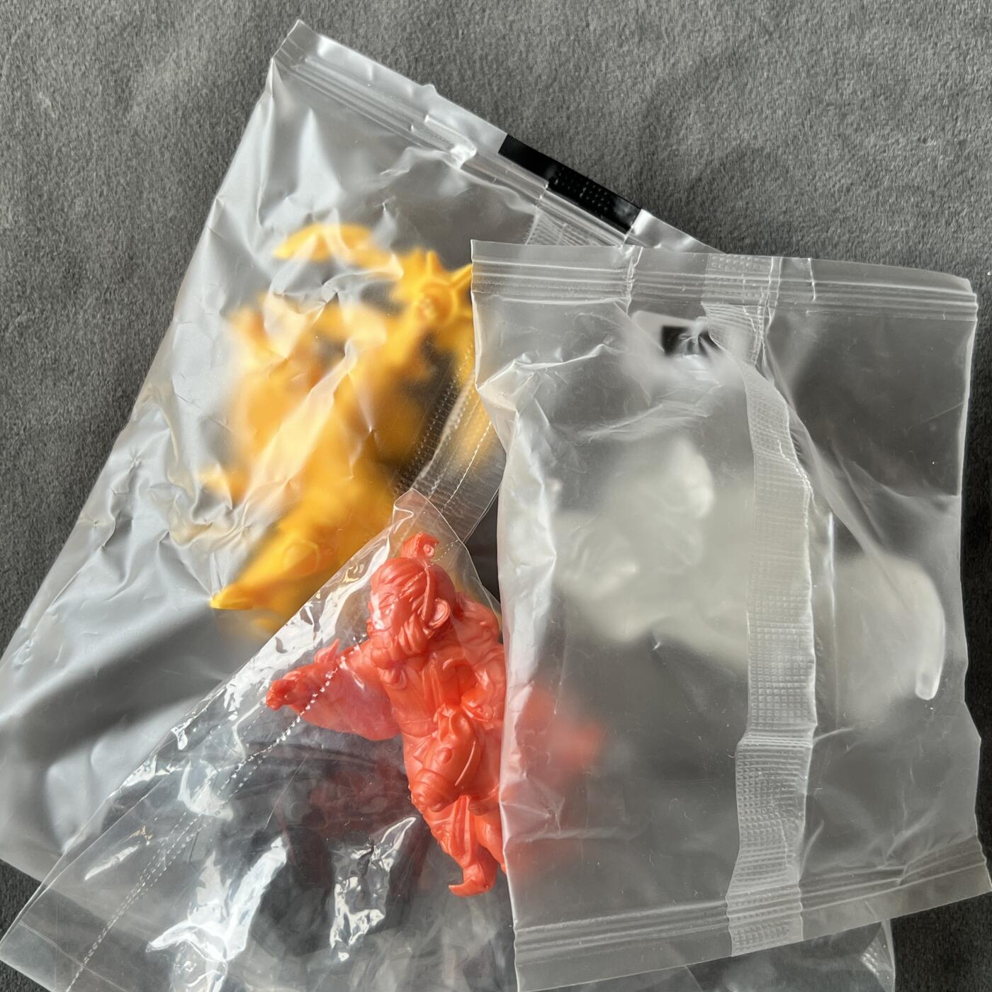 锦色铺子的潮玩拍第七期 卡游 橡皮人随机 三个