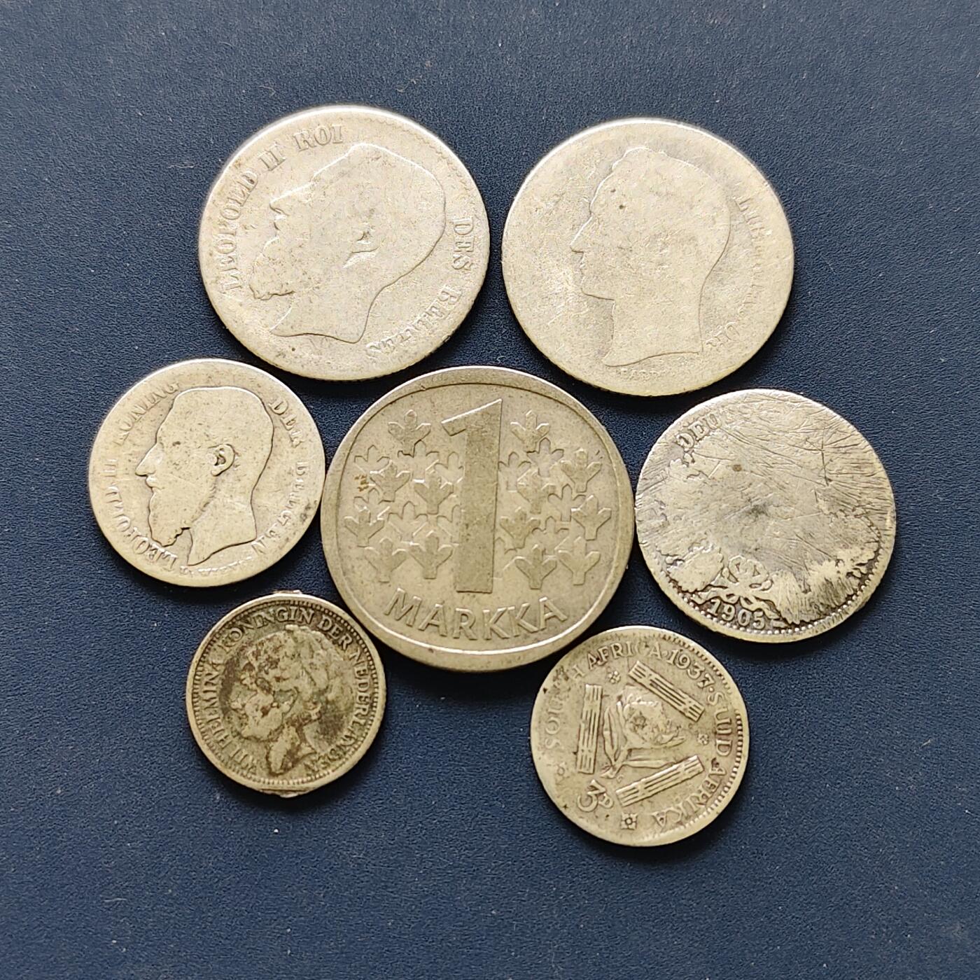 【全场包邮】纯粹捡漏拍493场 世界各国各年份银币7枚一组【纯银价约309元（按18元银价折算）】