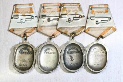 大猫徽章拍卖 第286期 苏联荣誉勋章一组四枚 全品