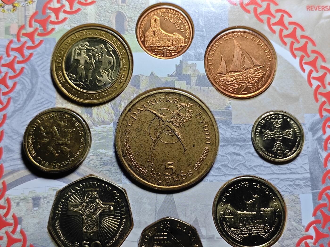 KK钱币收藏小铺  第400期  百期特拍（四拍之四）2月预留时间 周末发货  2003马恩岛大小面值清年一套 含少见马恩岛5镑