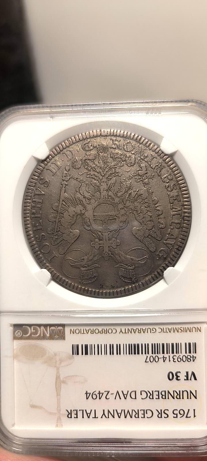 德国纽伦堡城市风光银币