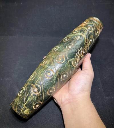 2026评级银元、钱币、杂项等迎新春第二期拍卖会 - 创汇期玉石36眼巨型天珠2306克