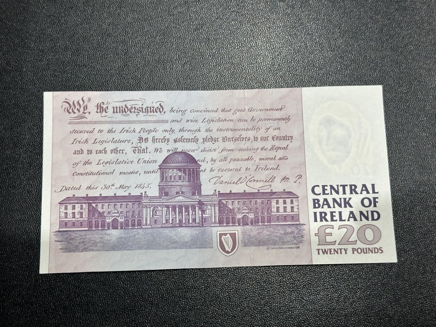 《外钞收藏家》第六百零一期（畅拍场）（本平台长期征集拍品、欢迎藏友们联系合作）