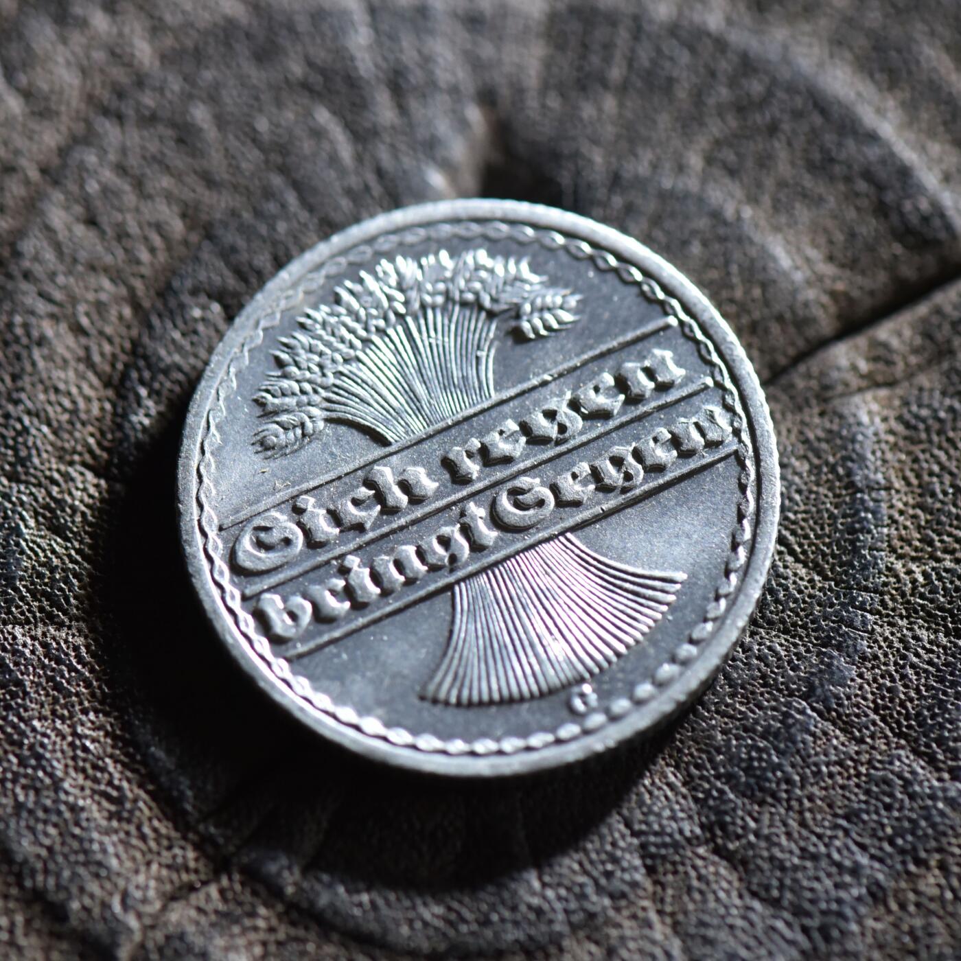 【良泉】【春节前最后一场】2月5日晚19.30点开拍！208组，本场结束后预存钱币的朋友请告知，将连同本场拍品一起邮寄，预祝诸位春节愉快！ 【原光】1922年【德国】50芬妮