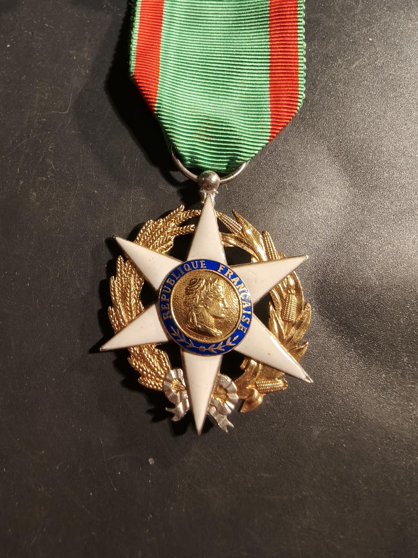 老王徽章第176期