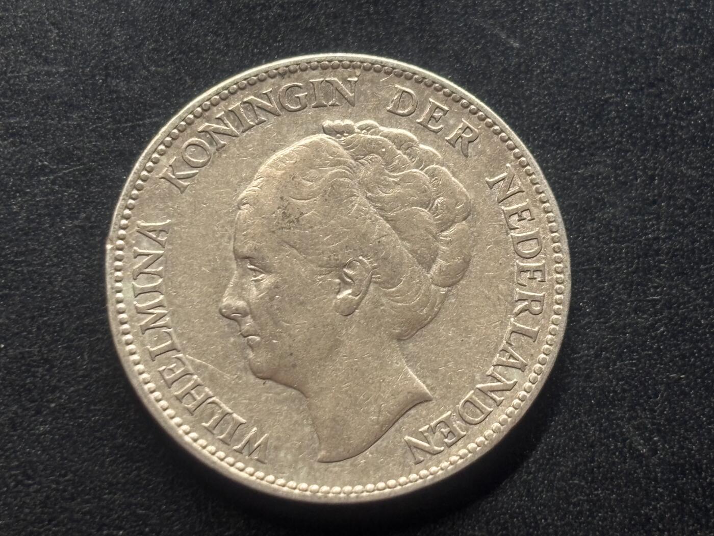 邮泉阁限时拍卖第三十九场 欧洲专场（硬币在国外。请付邮费6元。） 荷兰威廉明娜女王1931年1盾银币