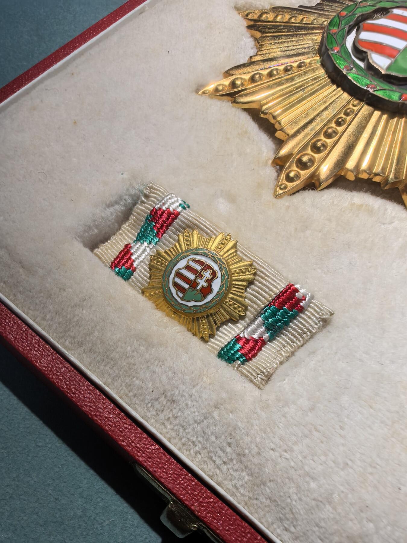 盛世勋华——号角文化勋章邮票专场拍卖第298期