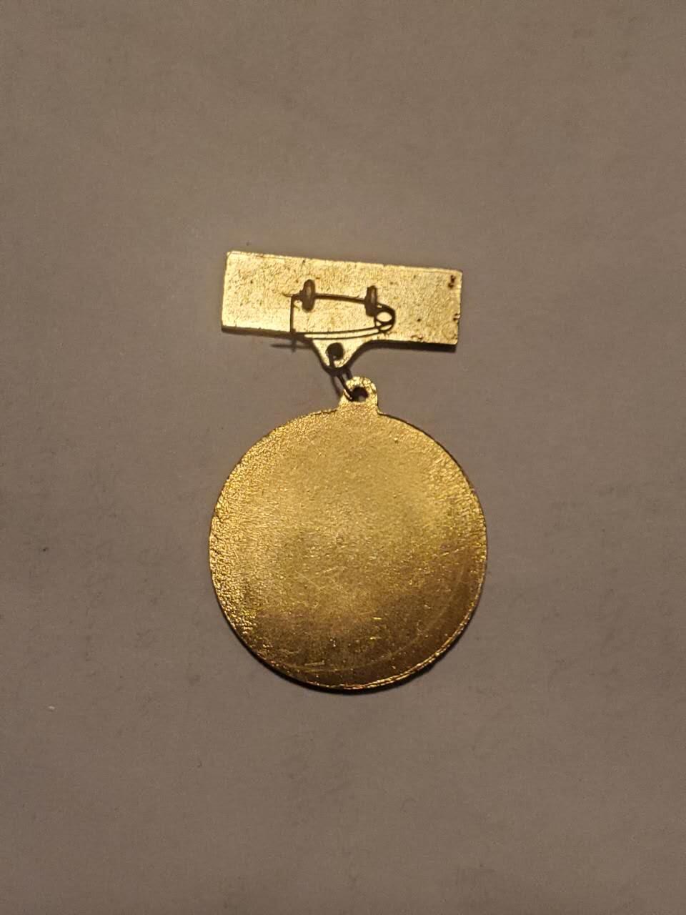 韵星假日拍卖第三十六期 -- Rimey Holidays Auction 36 柬埔寨人民共和国解放红色高棉颠覆波尔布特战役奖章 好品