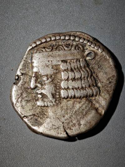 106期回流戒指饰品杂件纪念章丝路钱币专场 - B银币13.7