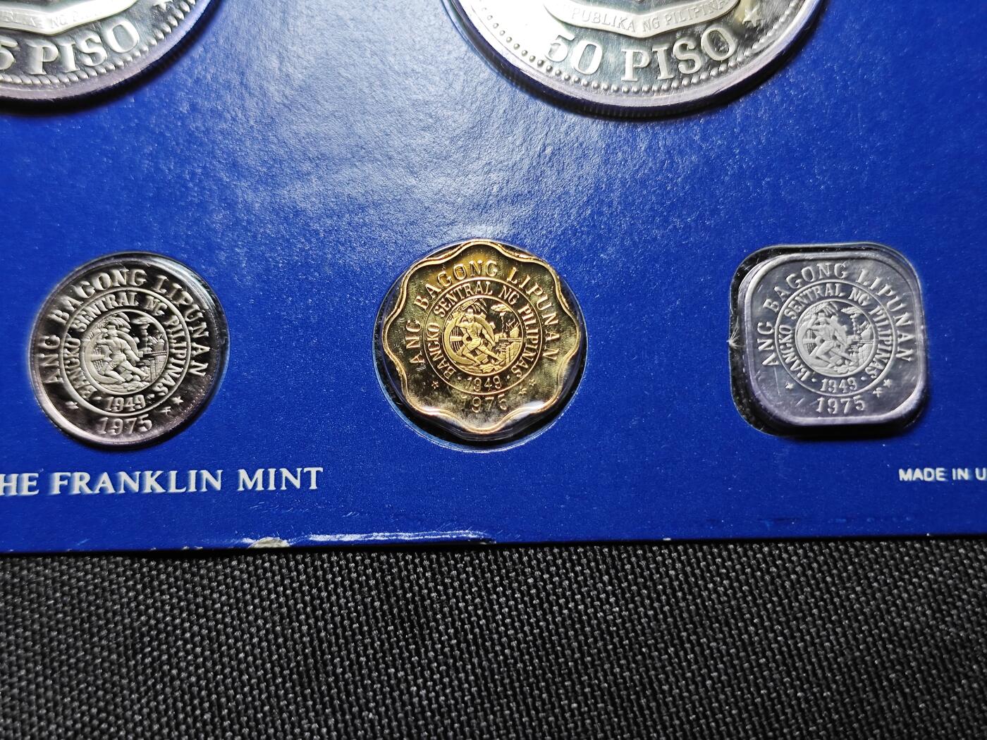 KK钱币收藏小铺  第400期  百期特拍（四拍之四）2月预留时间 周末发货  1975菲律宾大小面值精制套币 含2枚精制银币（50比索27.4克925银，25比索25克500银）