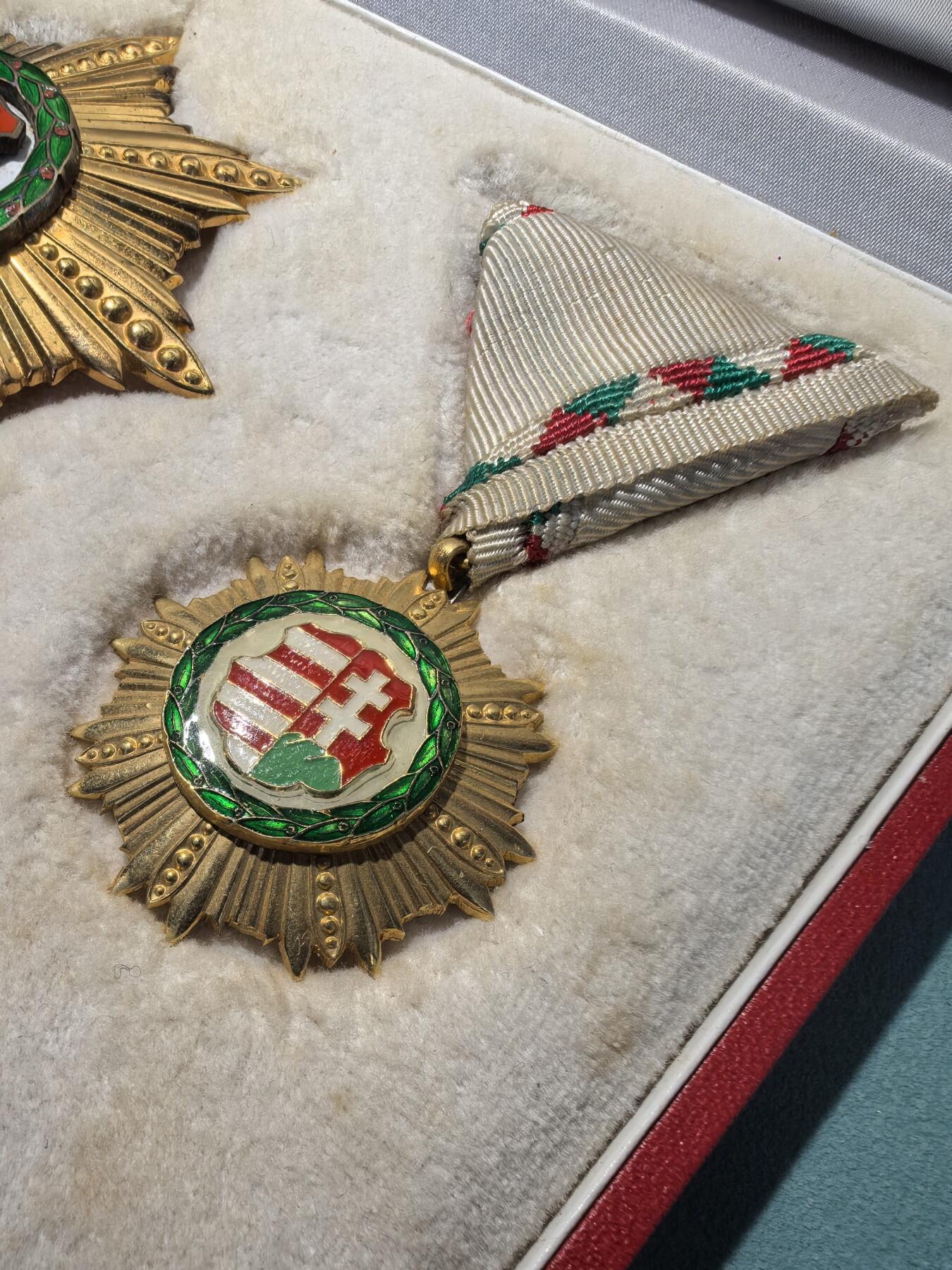 盛世勋华——号角文化勋章邮票专场拍卖第298期