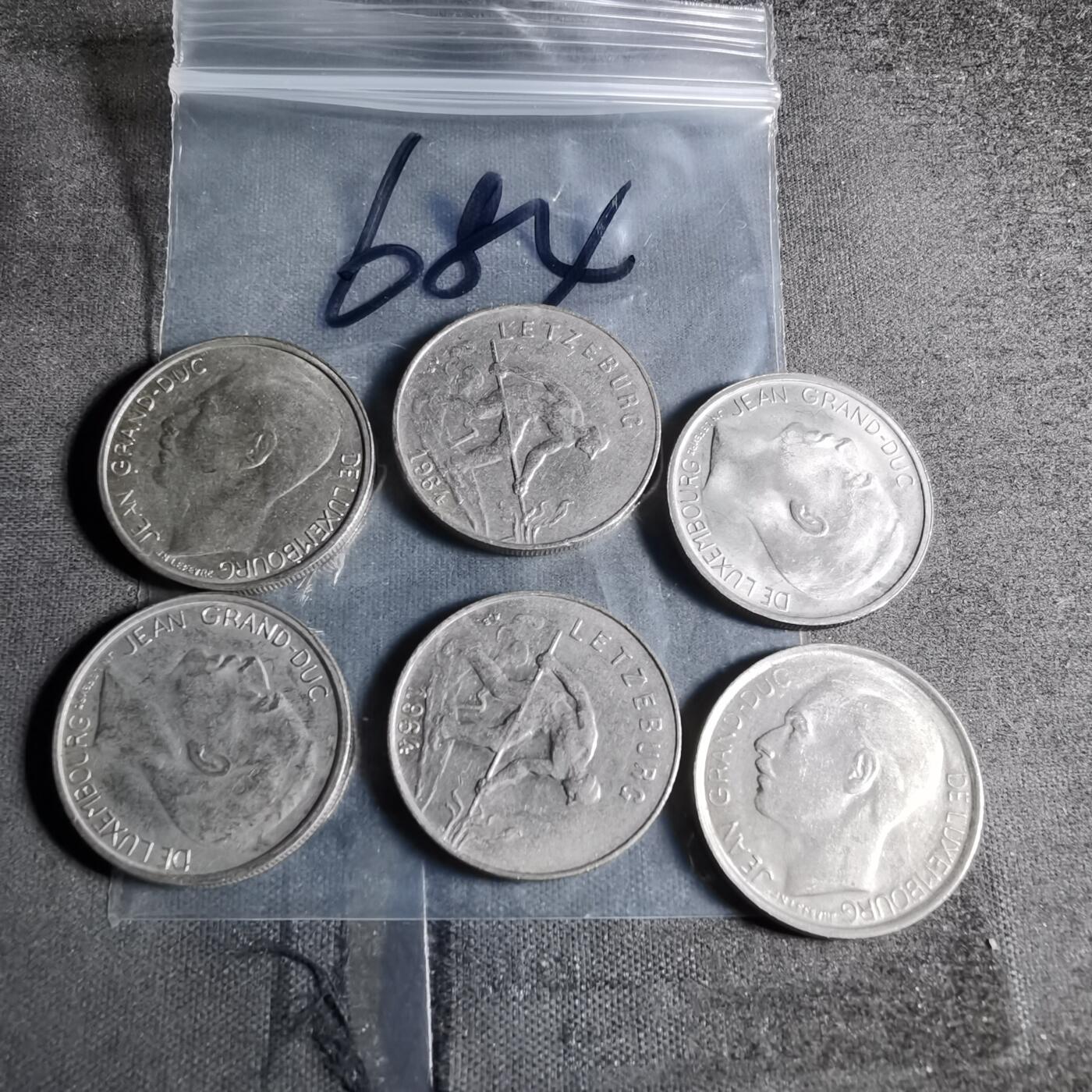 沼泽如烟--第956场 卢森堡6枚