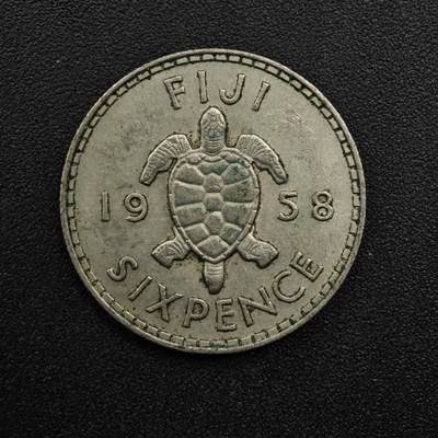 【淘币小摊】实时拍第八百四十九拍   散币银币场   满百包邮可预留二周 每周一统一发货   - 斐济1958年伊丽莎白二世6便士镍币