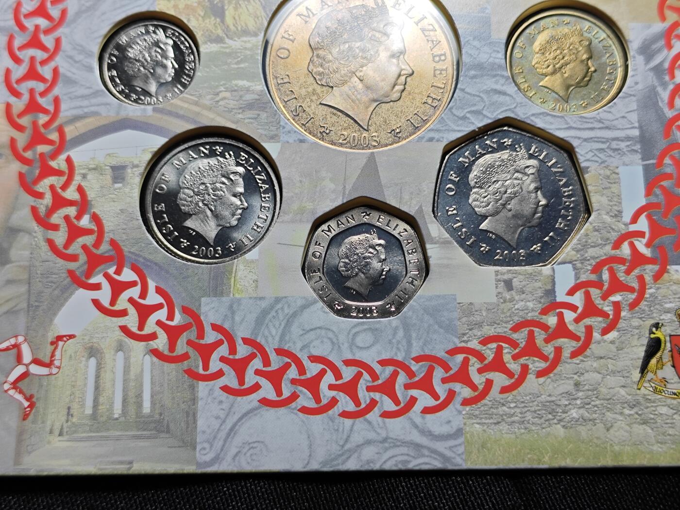 KK钱币收藏小铺  第400期  百期特拍（四拍之四）2月预留时间 周末发货  2003马恩岛大小面值清年一套 含少见马恩岛5镑