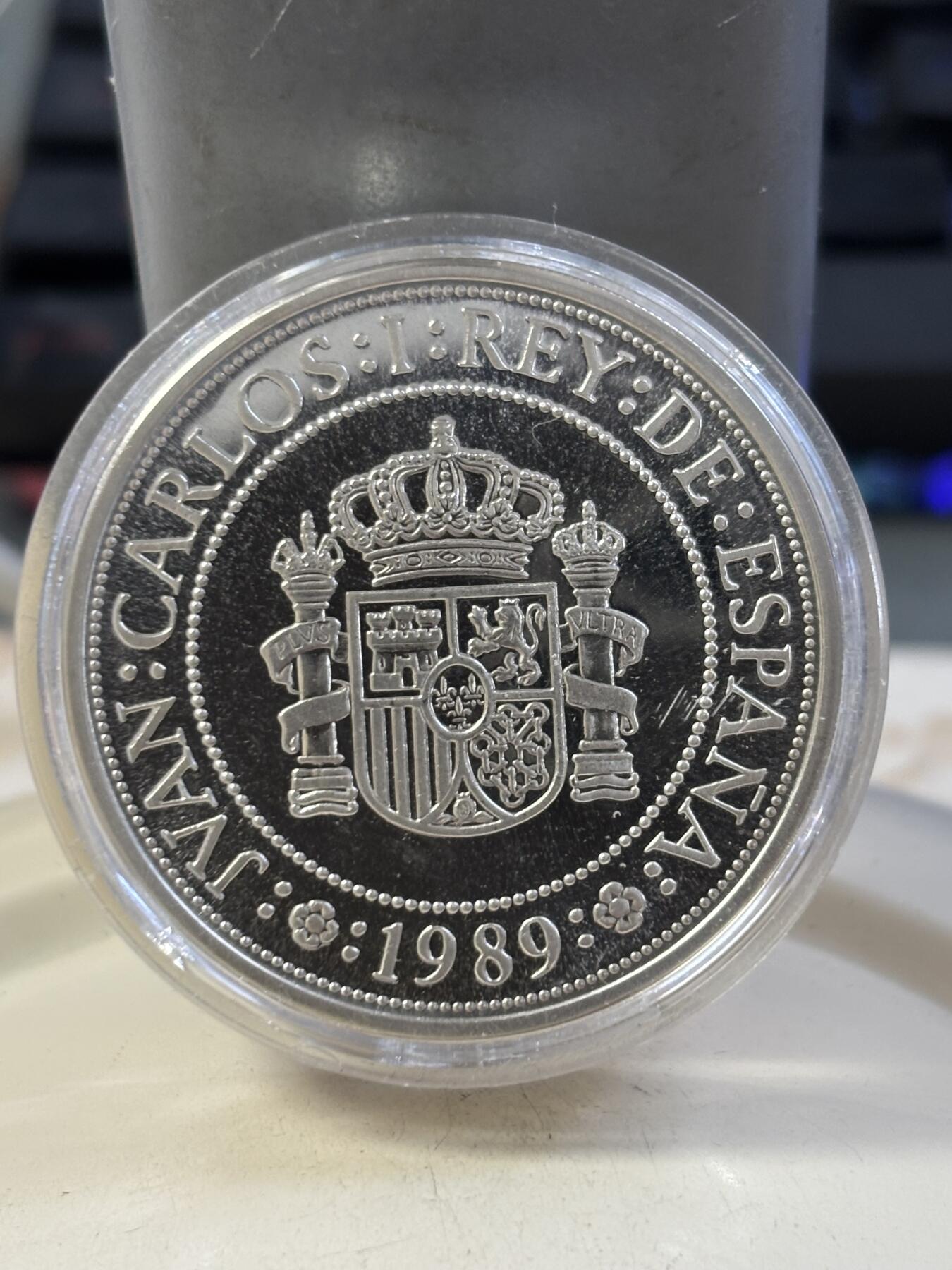 第187期拍卖 获奖西班牙1989年哥伦布旗舰圣玛利亚号加厚银币，获1991年度世界克劳斯最佳克朗币大奖，925银，