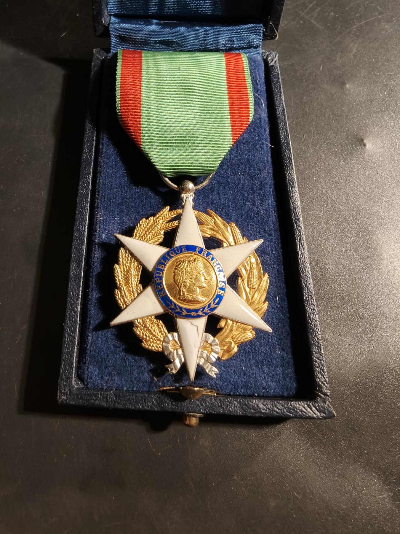 老王徽章第176期