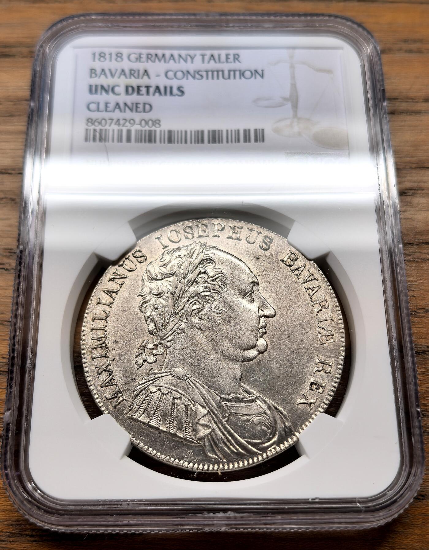 凡希社世界钱币微拍第三百十八期 1818德国巴伐利亚马克西米利安戎装像宪法纪念泰勒大银NGC-UNCD