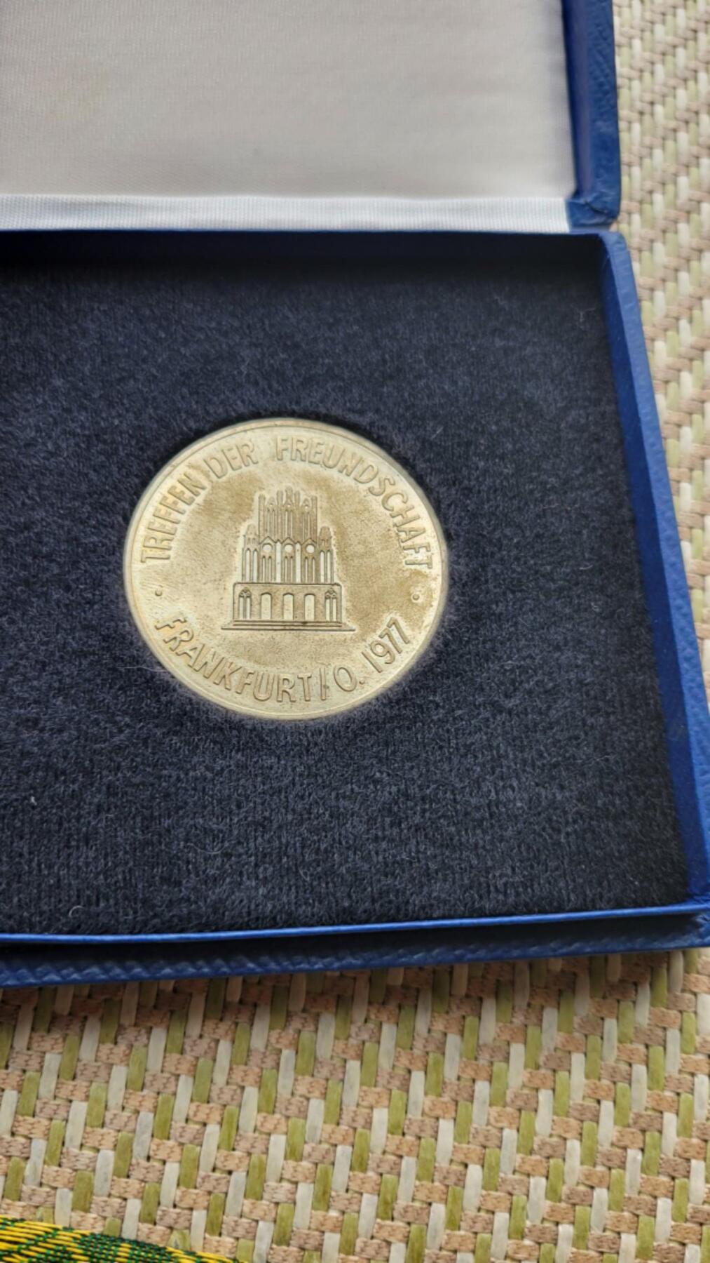 嘉宝良覃世界勋赏第22期拍卖