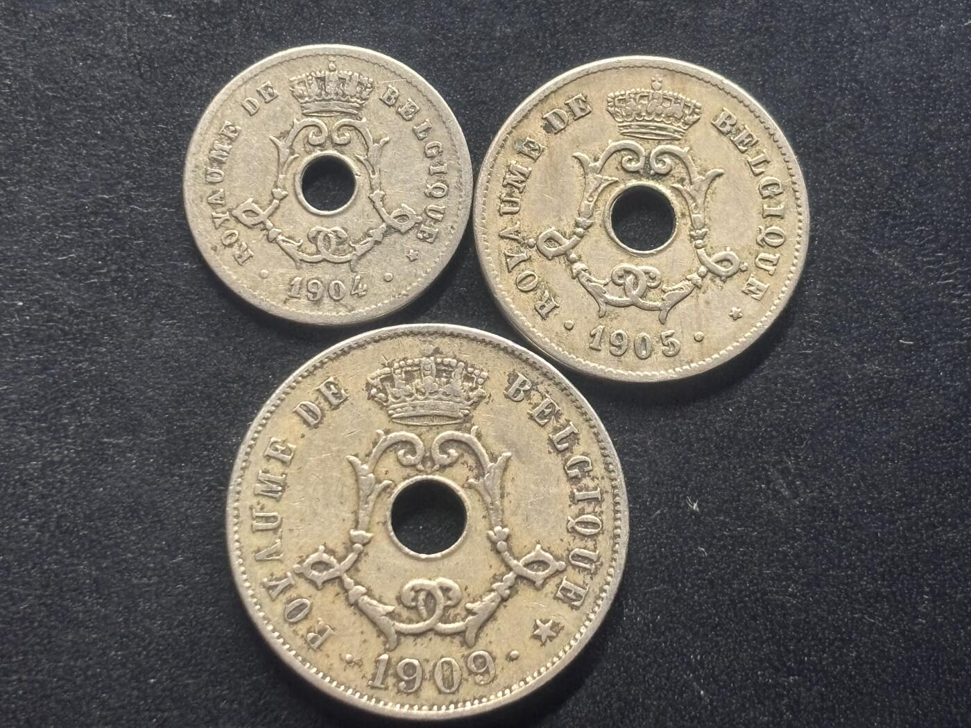 邮泉阁限时拍卖第三十九场 欧洲专场（硬币在国外。请付邮费6元。）