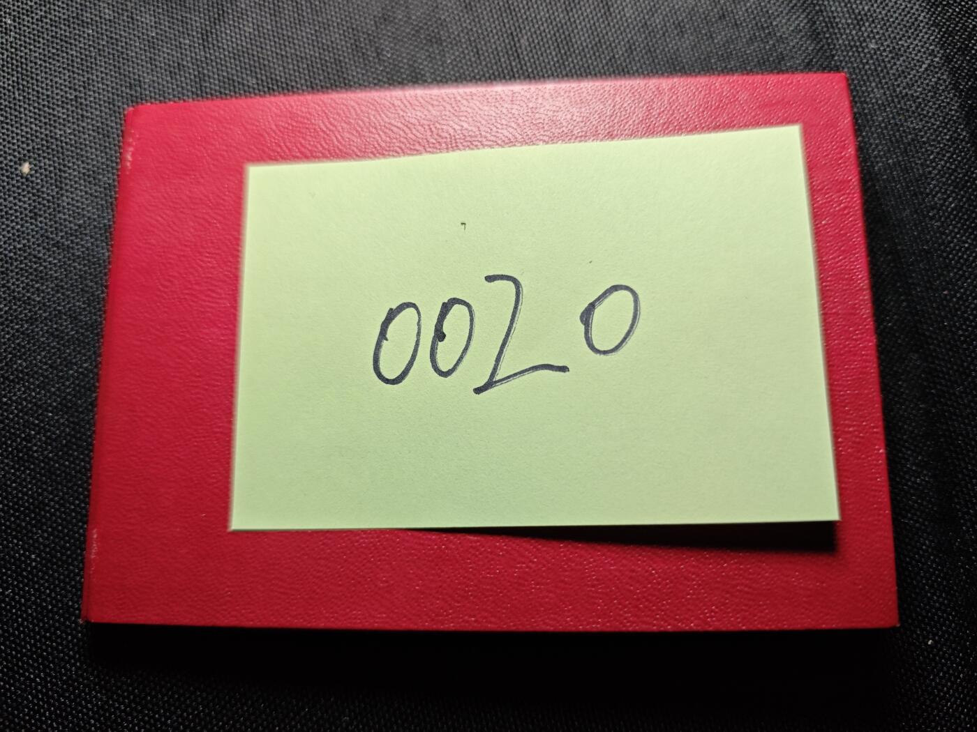 KK钱币收藏小铺  第400期  百期特拍（四拍之四）2月预留时间 周末发货   梵蒂冈教皇银章2枚套 一枚重12.7克