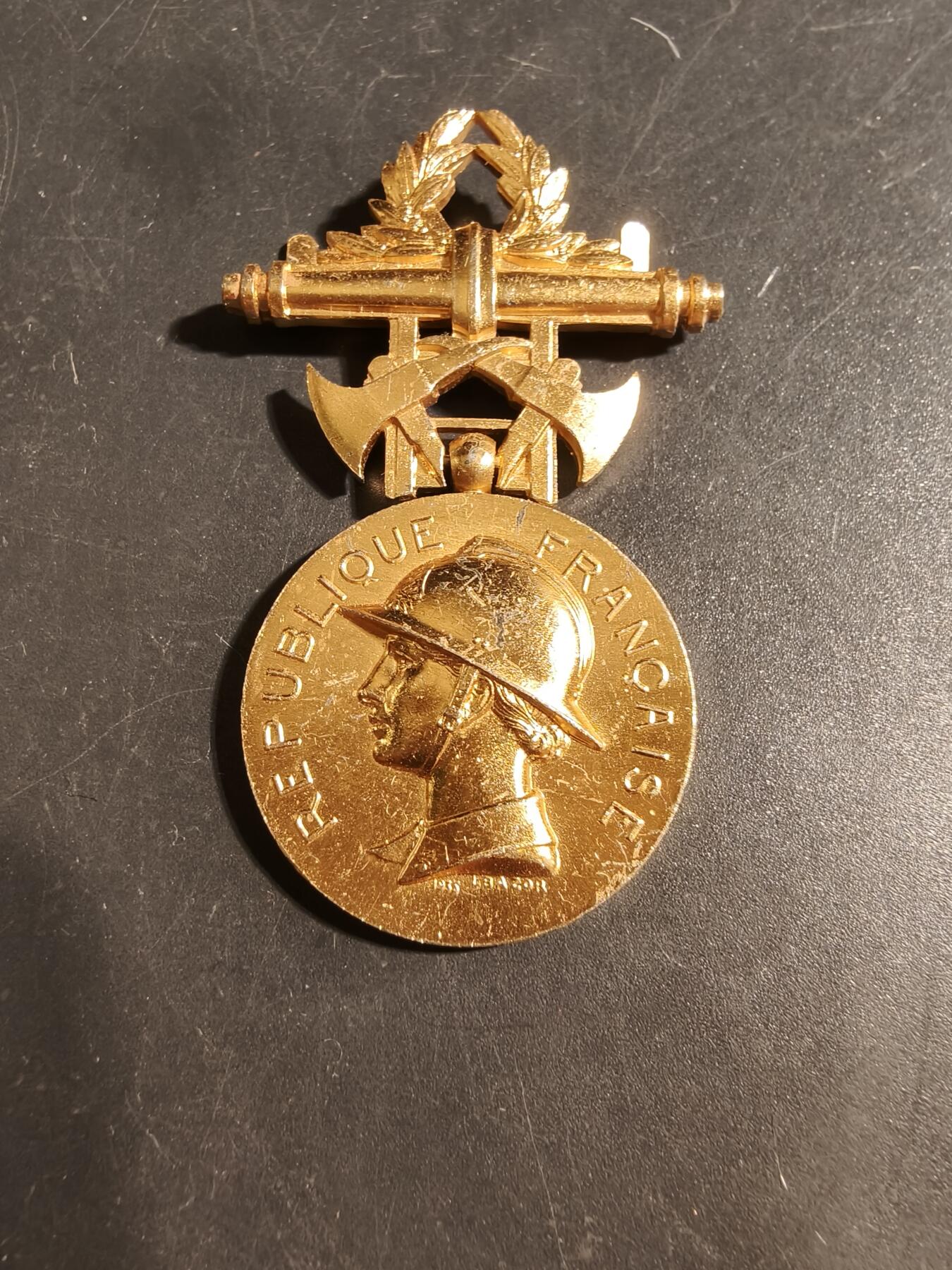 老王徽章第176期