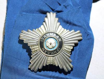 大猫徽章拍卖 第286期 芬兰白玫瑰勋章 大星章 附大绶原绶一条